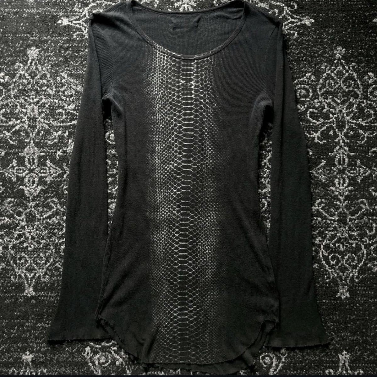 Tops Longsleeve Black Round Ne - Tee Graphic Print recension och pris